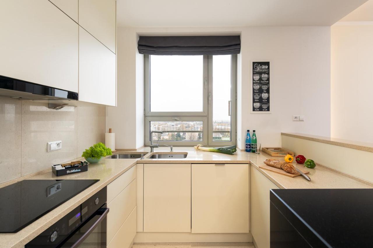 Apartment Slominskiego 5 II With Balcony By Noclegi Renters Warsaw Exterior photo